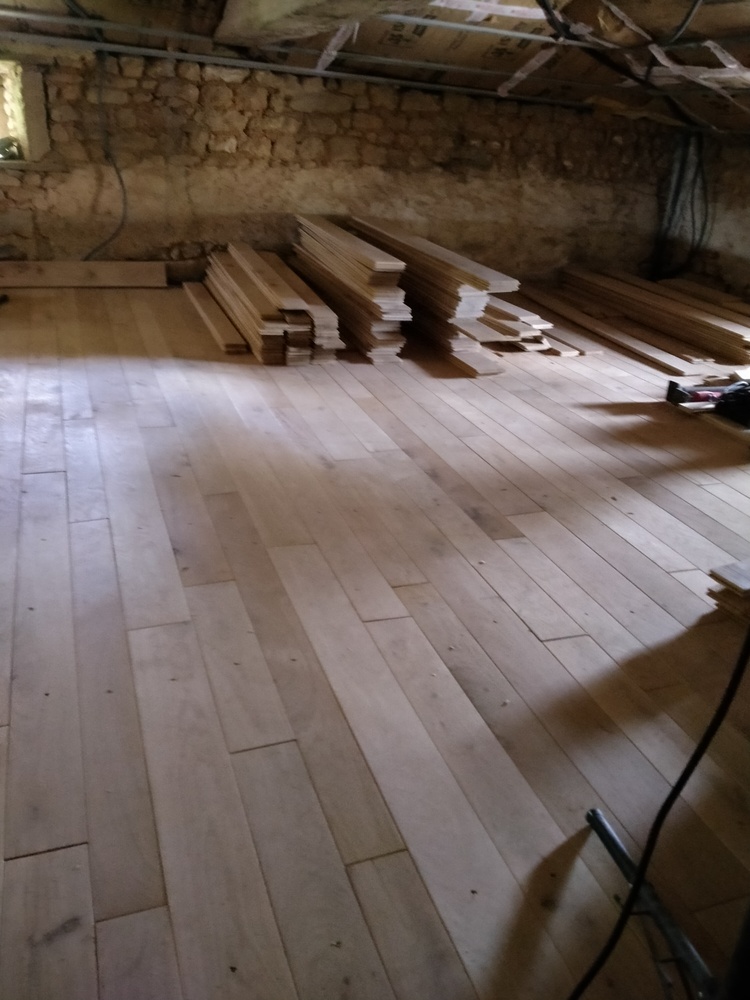 Pose de parquet à Confolens